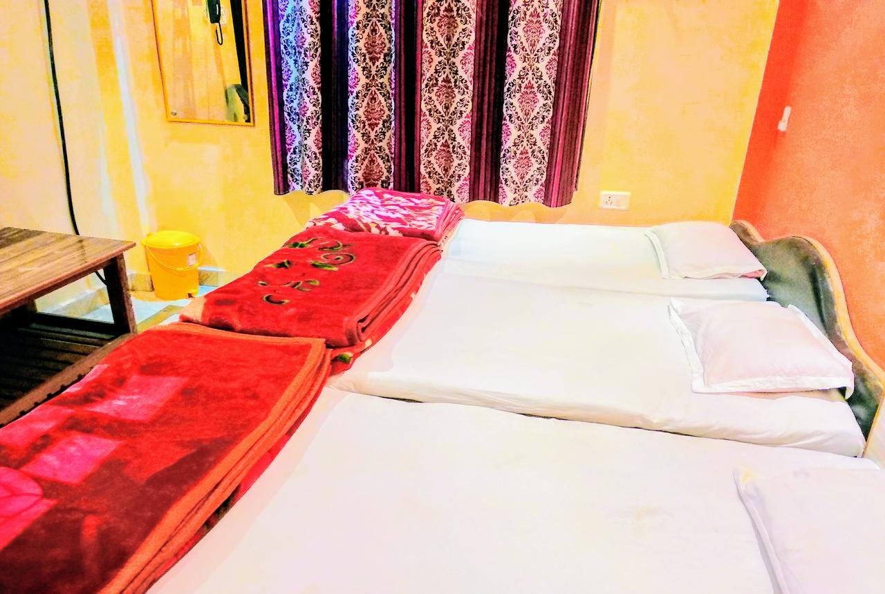 Shree Sai Paying Guest House Varanasi Ngoại thất bức ảnh